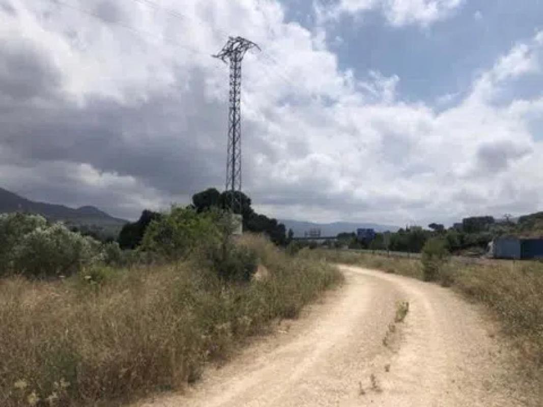 Terreno en venta en Cocentaina, Alicante photo 3