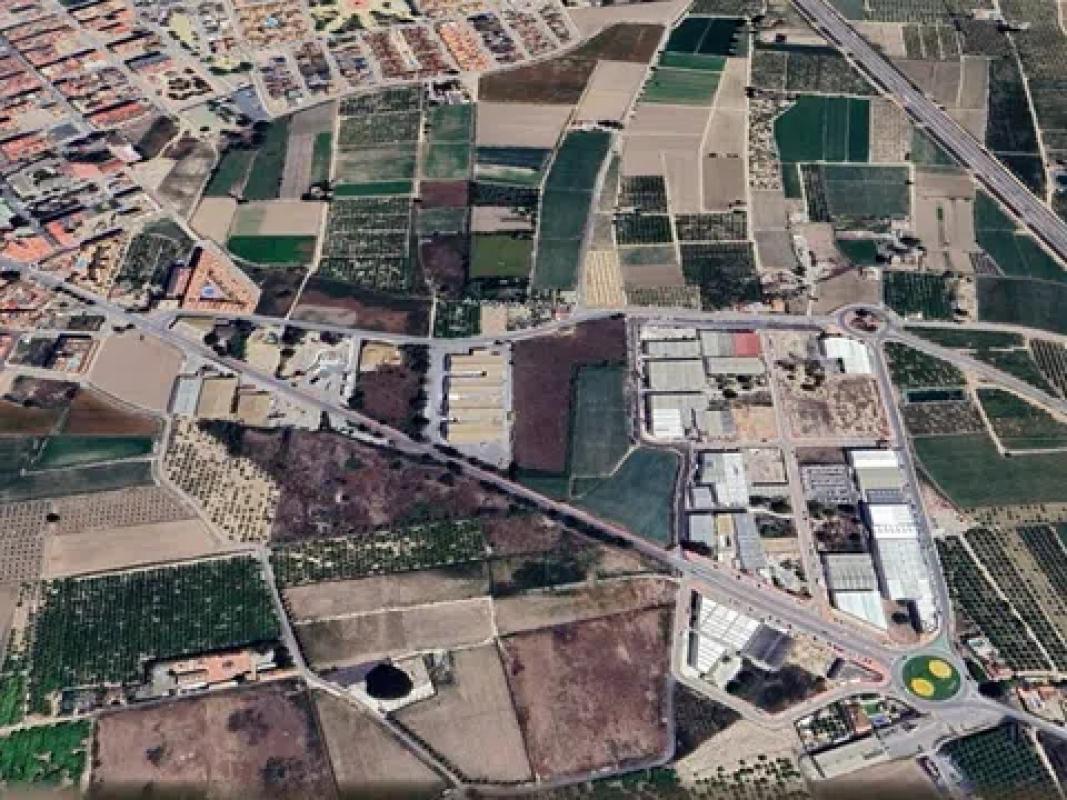 Terreno en venta en Almoradí, Alicante photo 3