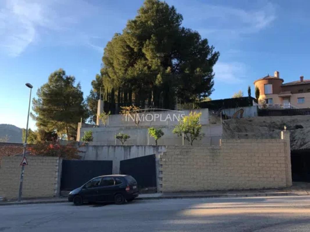 Terreno en venta en Cocentaina, Alicante photo 2