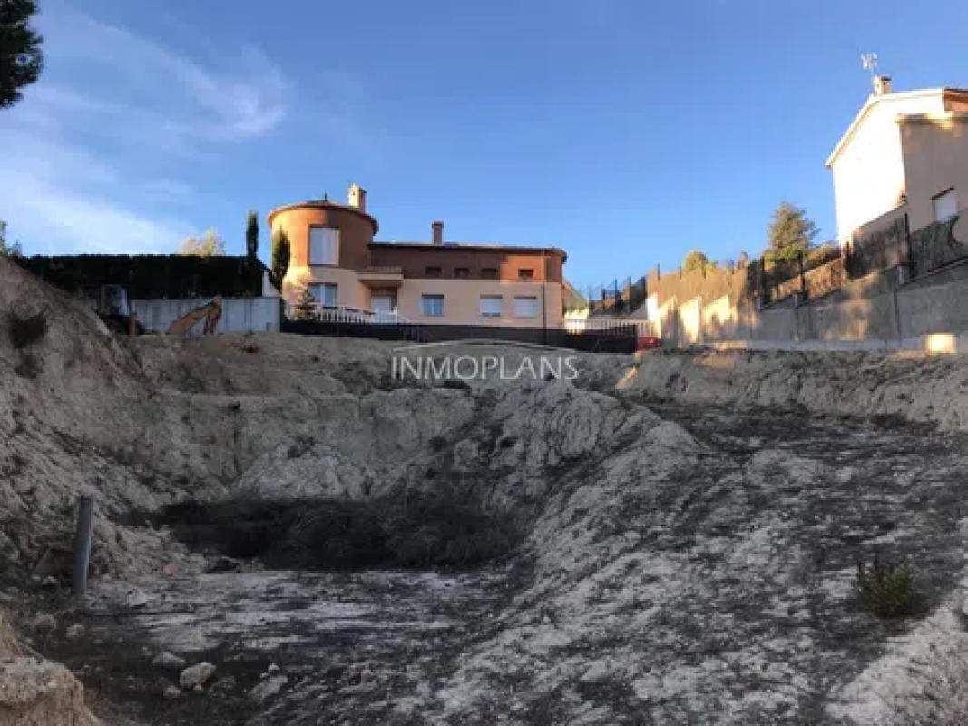 Terreno en venta en Cocentaina, Alicante photo 4