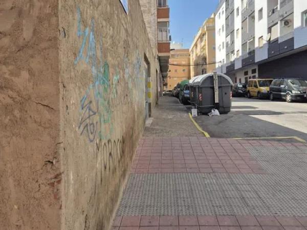 Terreno en calle Bazan photo 3