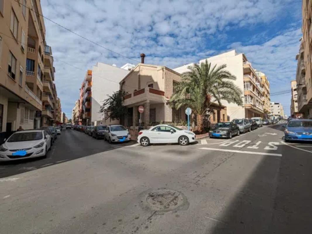 Land for sale in Torrevieja, Alicante photo 4