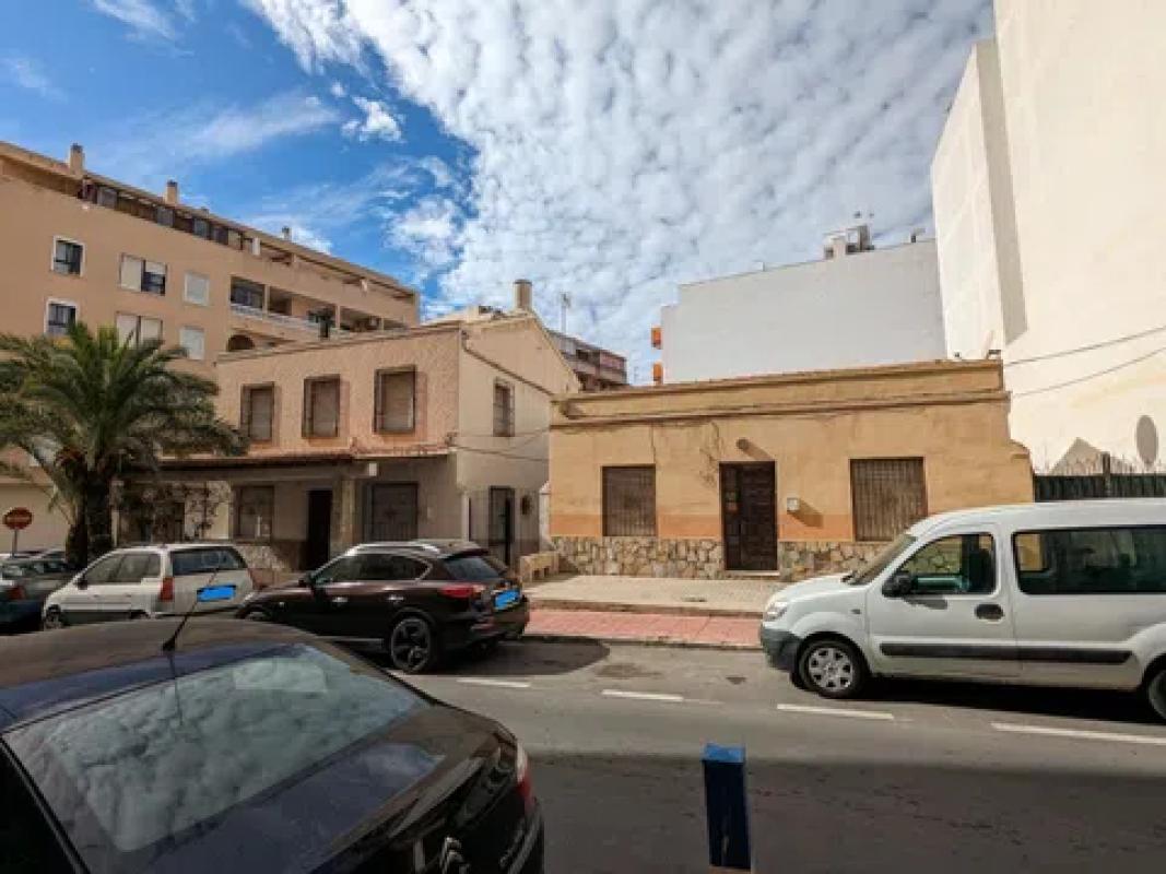 Land for sale in Torrevieja, Alicante photo 5