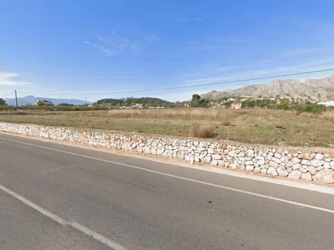 Terreno en venta en Beniarbeig, Alicante photo 2