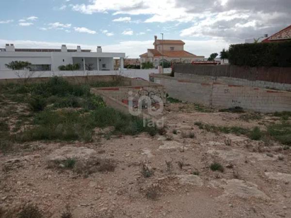 Terreno en calle Coloso de Rodas, 59 -73 photo 1