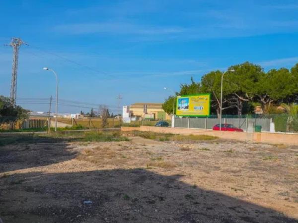 Terreno en calle Granada thumbnail 1