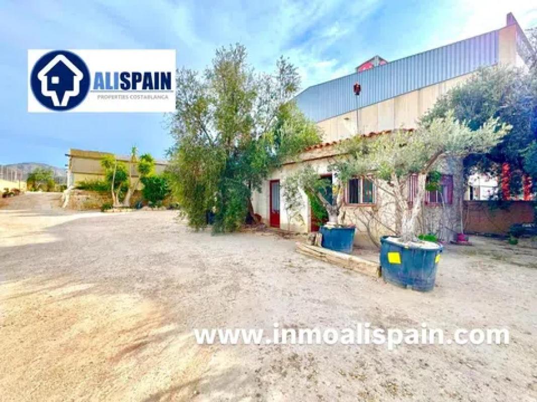 Terreno en venta en Petrer, Alicante photo 5