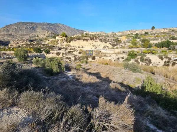 Terreno en Relleu photo 2
