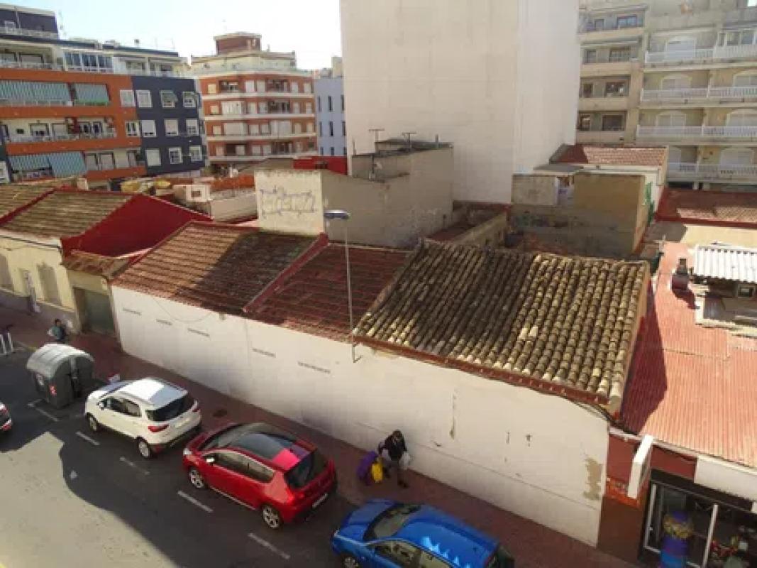 Działka na sprzedaż w Almoradí, Alicante photo 1