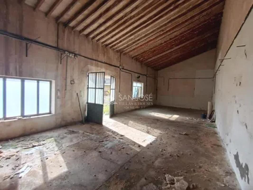 Terreno en venta en Pinoso, Alicante photo 3