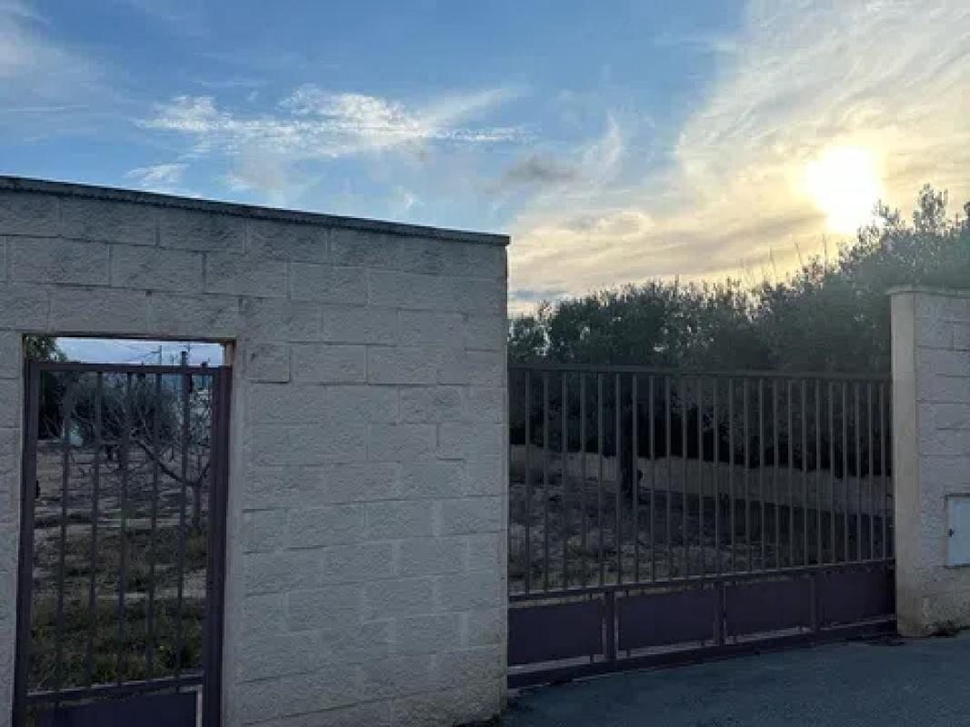 Terreno en venta en Elda, Alicante photo 1