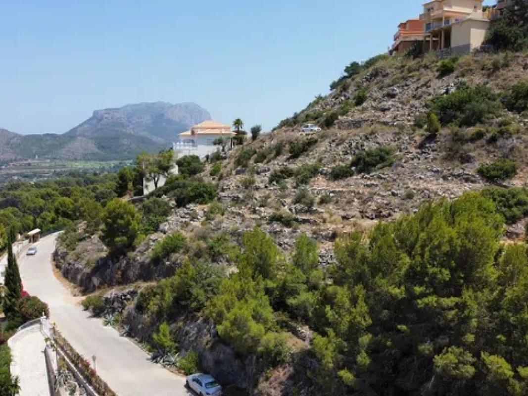 Terreno en venta en Pedreguer, Alicante photo 3