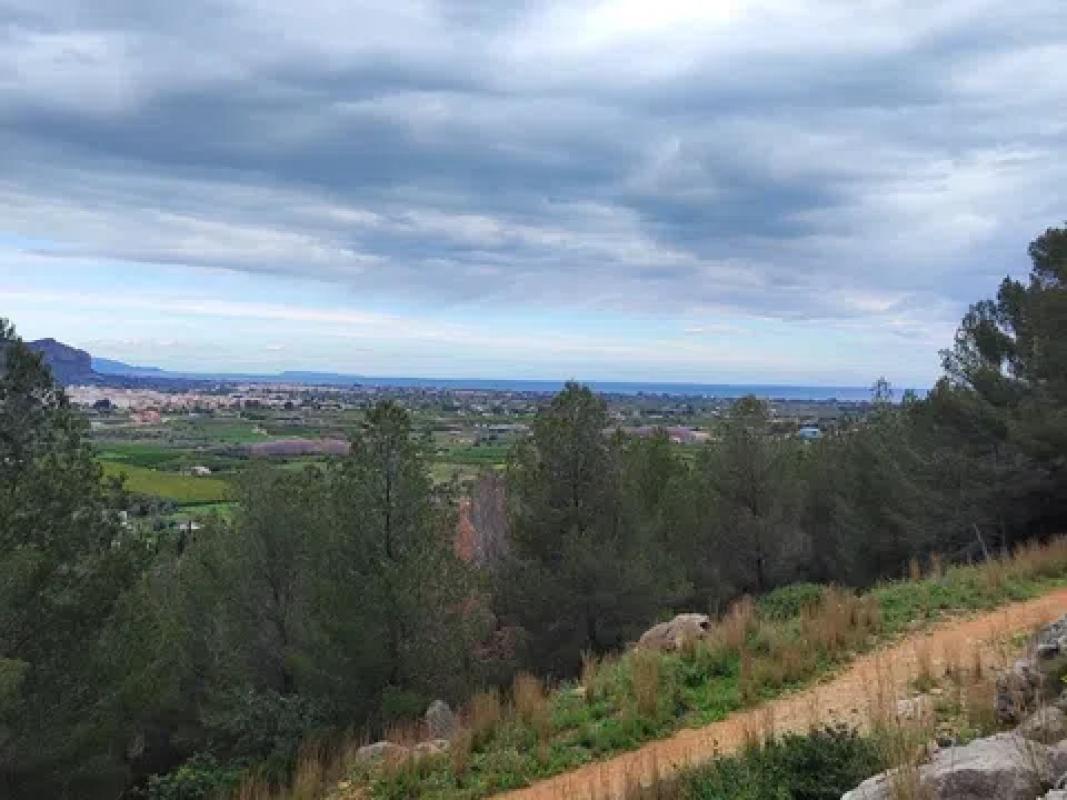 Terreno en venta en Pedreguer, Alicante photo 2