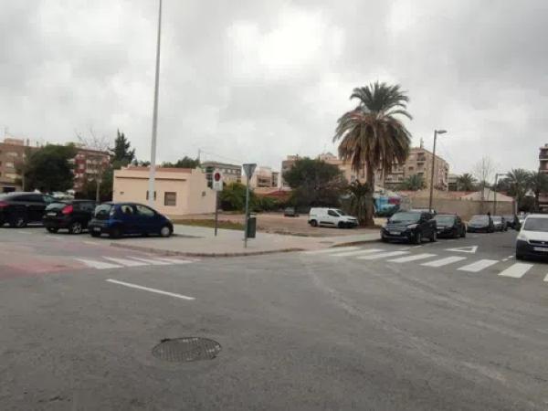 Terreno en calle de la Llibertat photo 4
