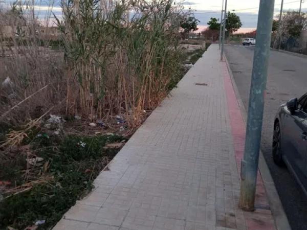 Terreno en calle Salvador i Vicente Pérez Lledó s/n photo 4