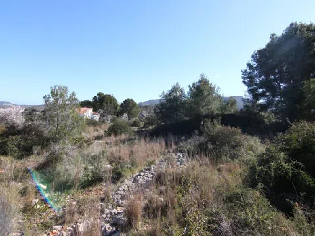 Terreno en venta en Gata de Gorgos, Alicante photo 2