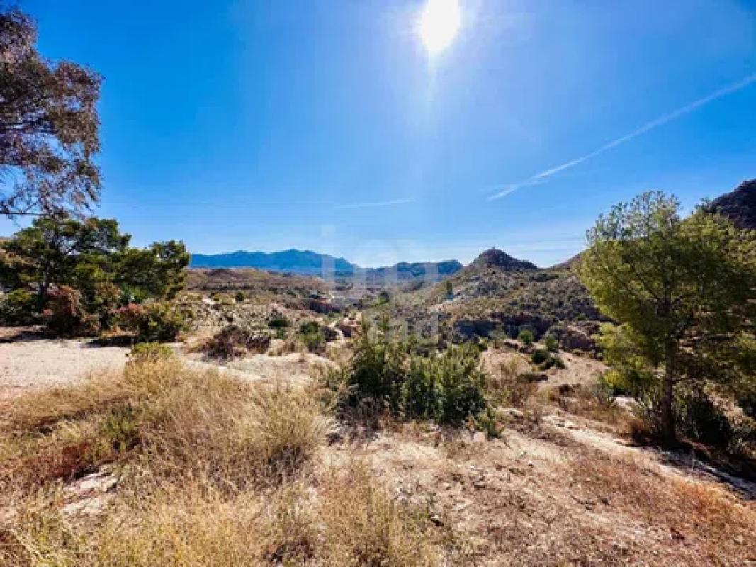Terreno en venta en Jijona / Xixona, Alicante photo 4