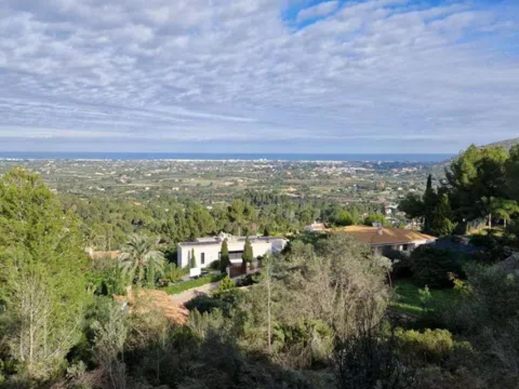 Land for sale in Pedreguer, Alicante photo 1