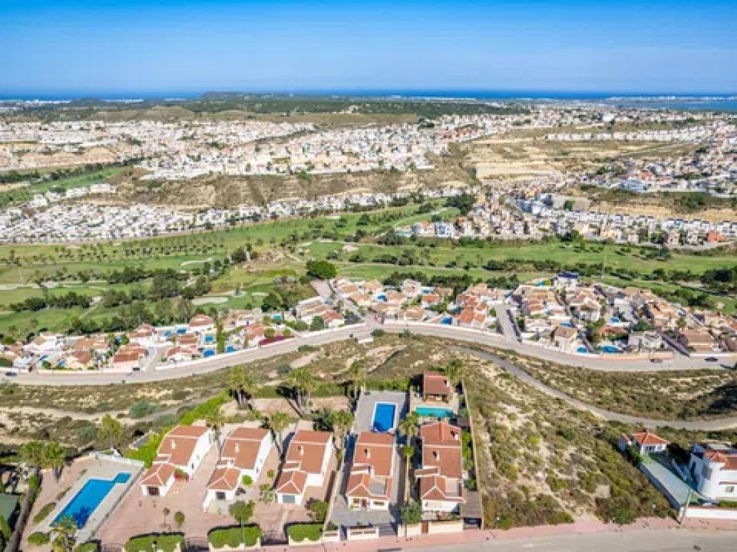 Działka na sprzedaż w Ciudad Quesada, Alicante photo 2
