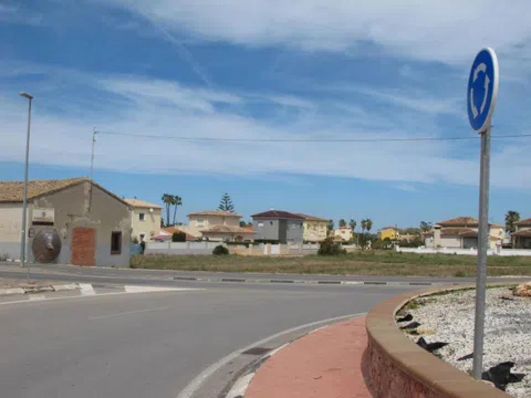 Terreno en venta en Els Poblets, Alicante photo 1