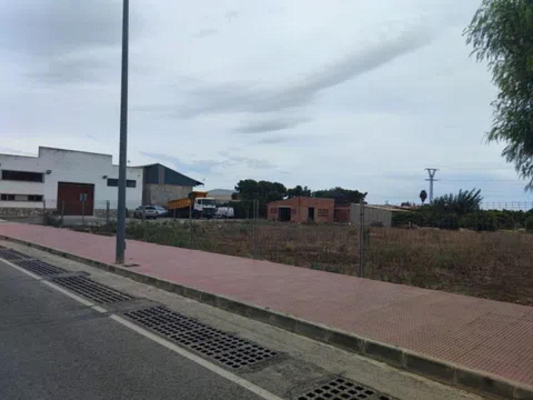 Działka na sprzedaż w Daya Nueva, Alicante photo 2