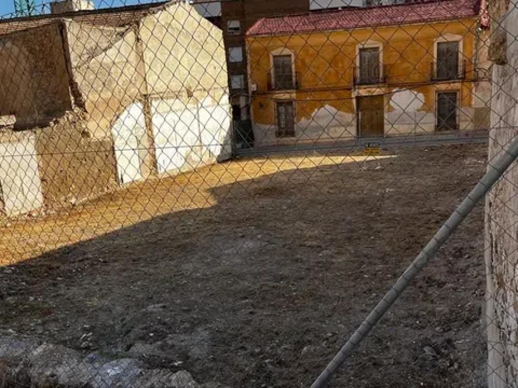 Terreno en venta en Redovan, Alicante photo 2