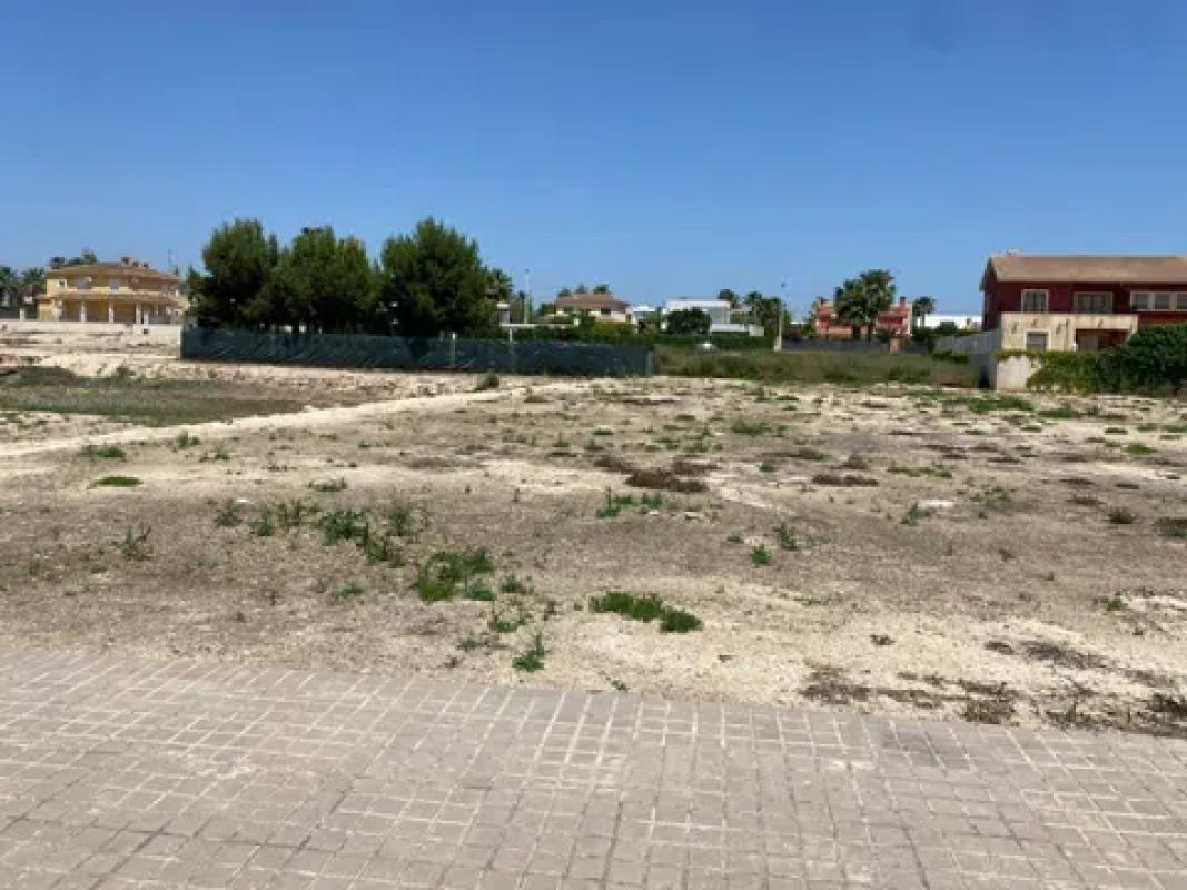 Terreno en venta en Elche / Elx, Alicante photo 4