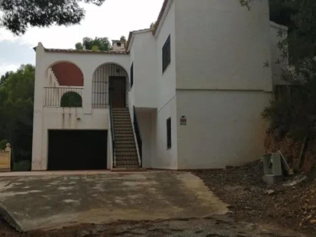 Terreno en venta en Calpe, Alicante photo 3