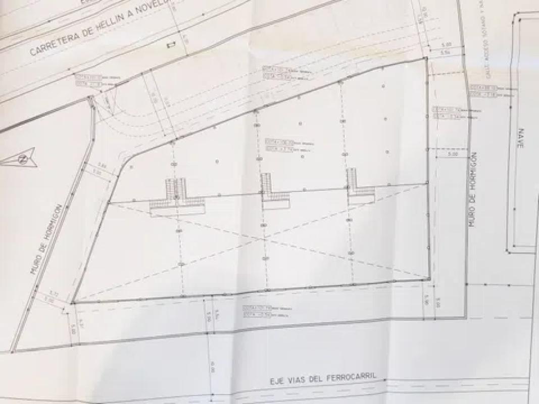 Terreno en venta en Elda, Alicante photo 1
