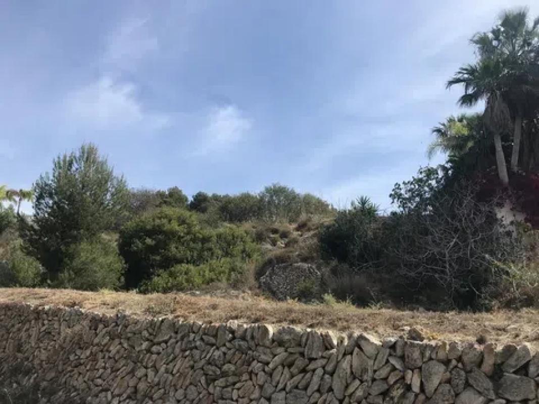 Terreno en venta en Calpe, Alicante photo 1