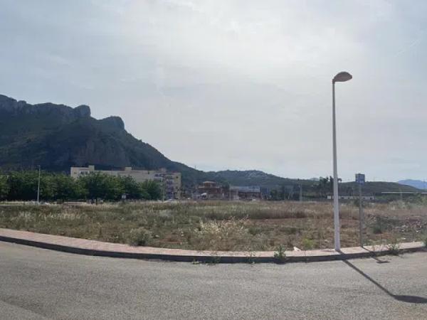 Terreno en calle barranquets, 5 thumbnail 1