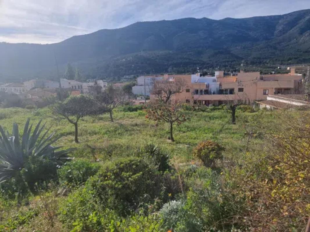 Terreno en venta en Parcent, Alicante photo 2