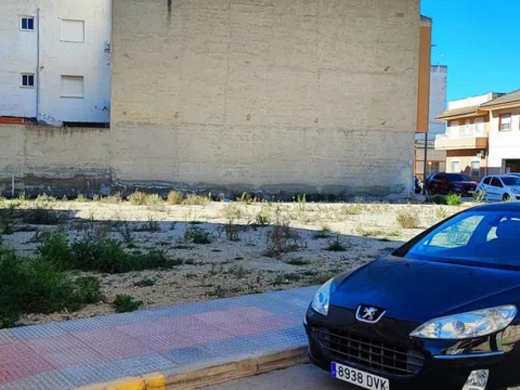Land for sale in Catral, Alicante photo 1