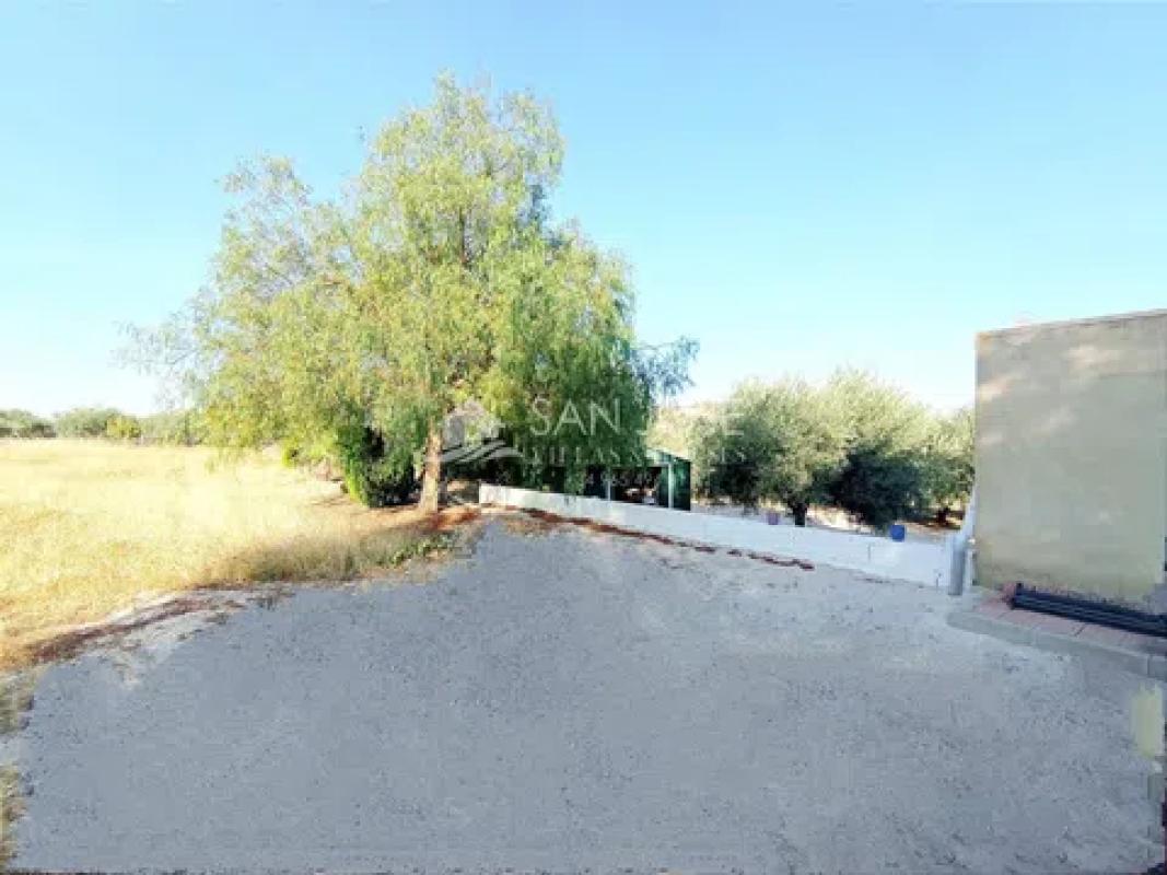 Terreno en venta en La Romana, Alicante photo 2