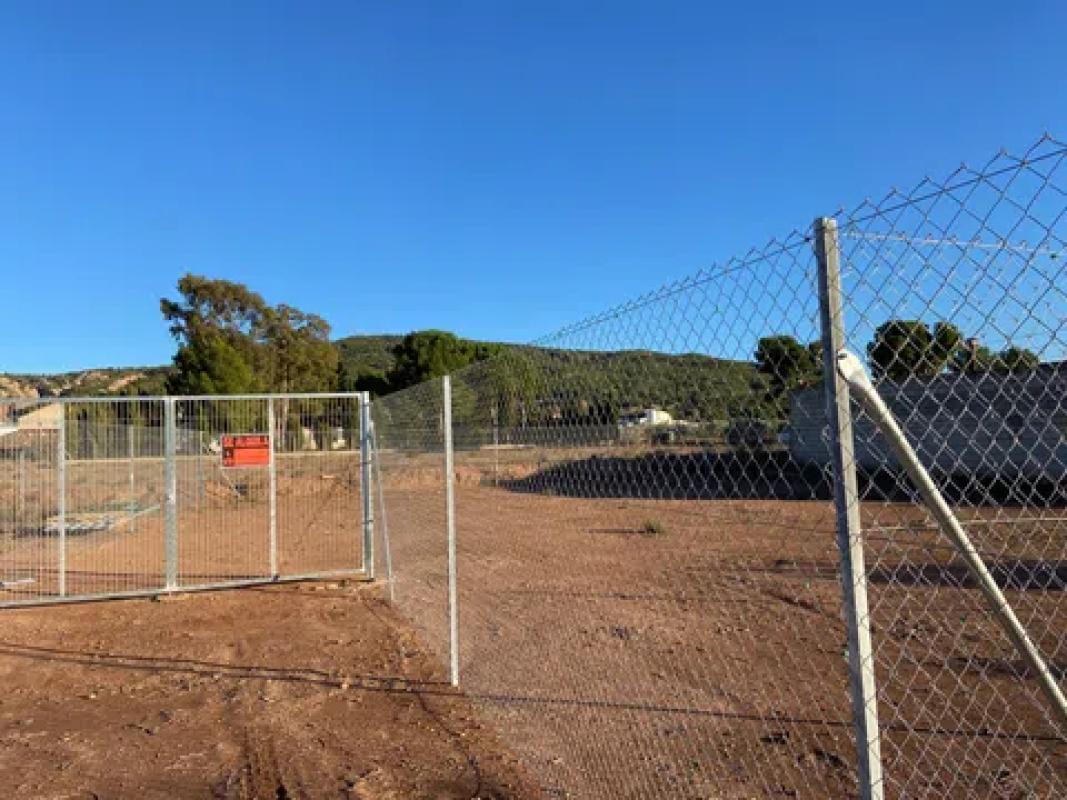 Terreno en venta en Pinoso, Alicante photo 4