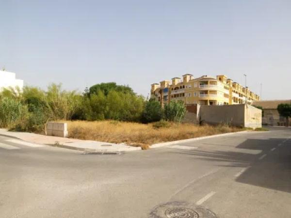 Terreno en calle Escorial photo 1