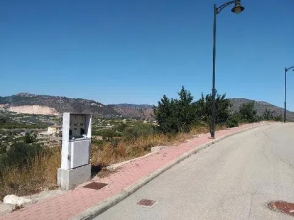 Terreno en calle Metge Carlos Guitart Pons photo 2