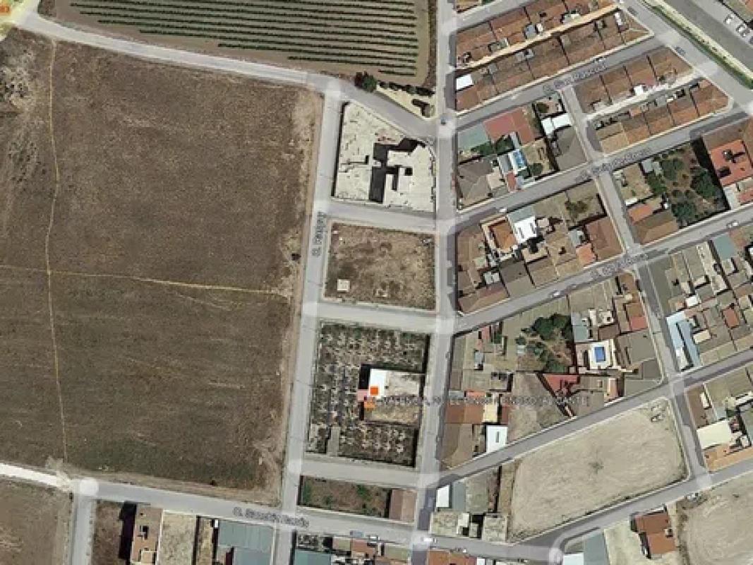 Terreno en venta en Pinoso, Alicante photo 4