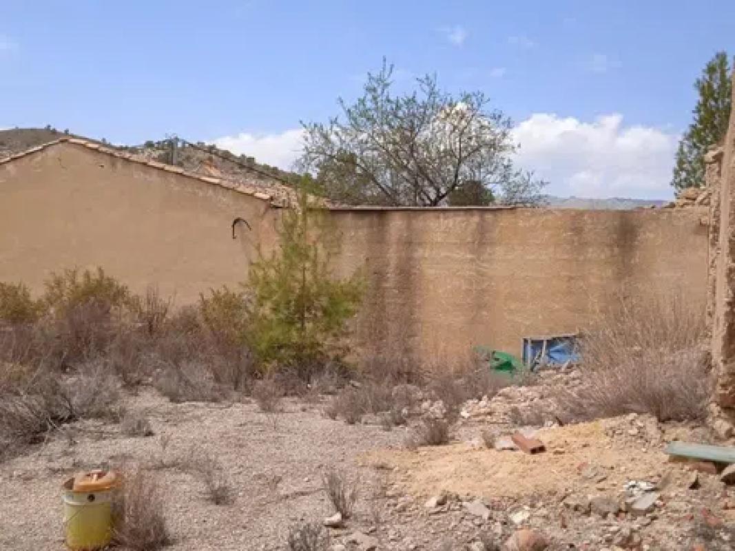 Terreno en venta en Relleu, Alicante photo 2