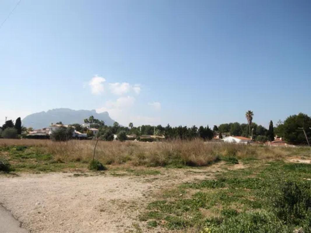 Terreno en venta en Els Poblets, Alicante photo 2