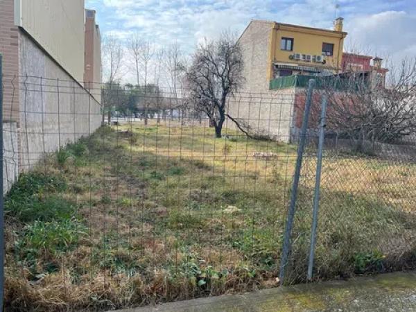 Terreno en calle Duquesa d'Almodòvar, 60 photo 4