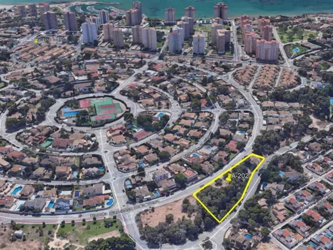 Terreno en venta en Orihuela, Alicante photo 1