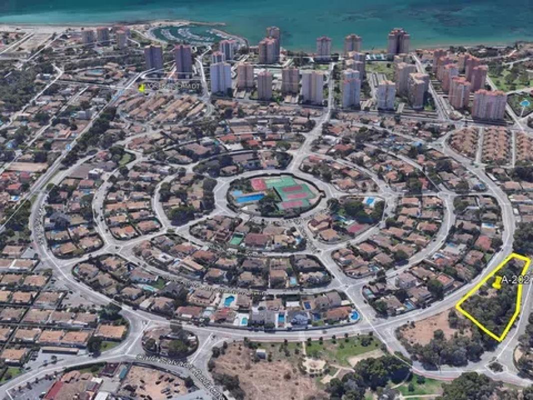 Terreno en venta en Orihuela, Alicante photo 2