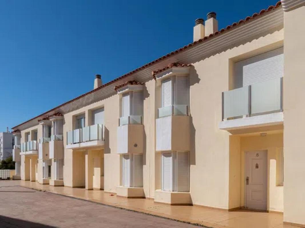 Properties for sale and rent in Spain photo 2