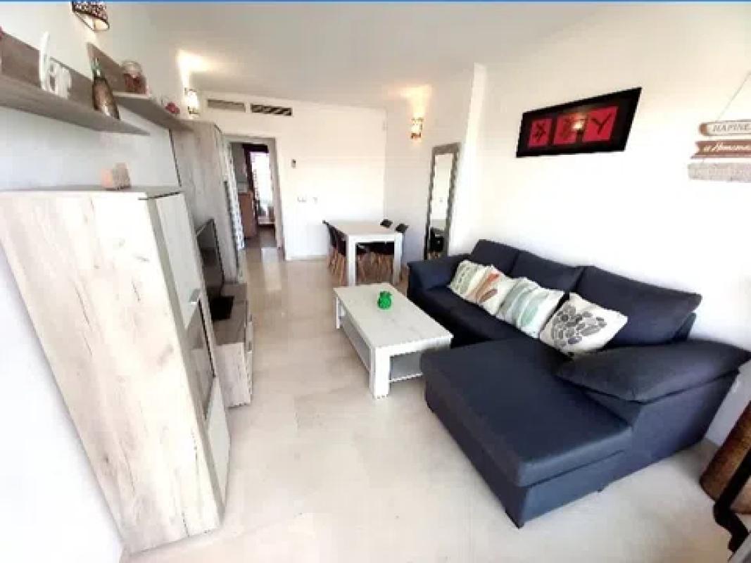 Sale of apartment in Calle Presidente Adolfo Suárez, Benidorm
 photo 4