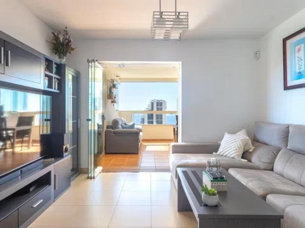 Sale of apartment in Calle Presidente Adolfo Suárez, Benidorm
photo 4