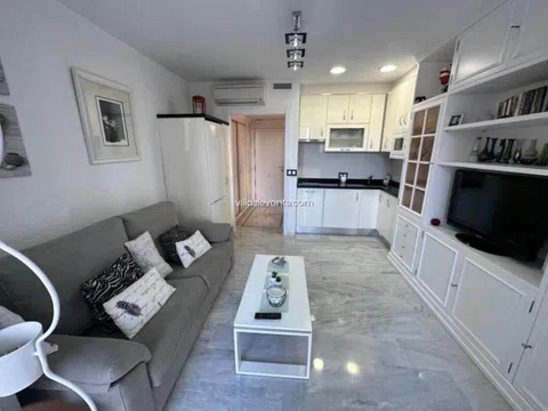 Sale of studio in Pueblo Levante, Benidorm photo 3