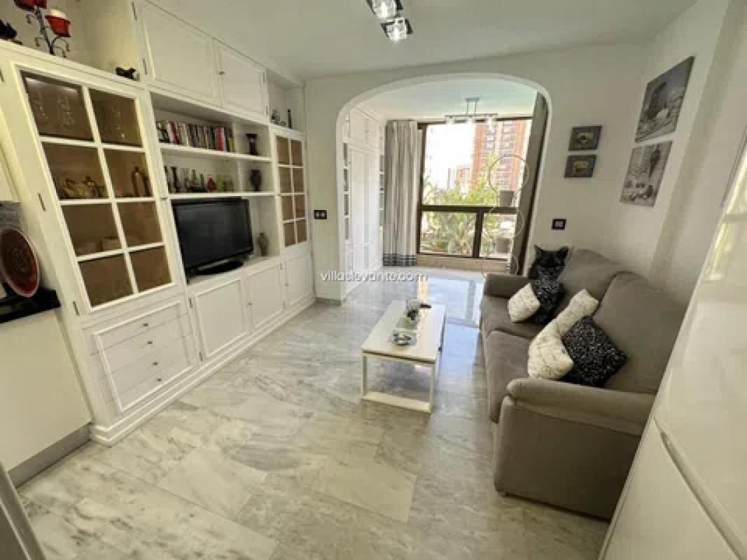 Sale of studio in Pueblo Levante, Benidorm photo 5