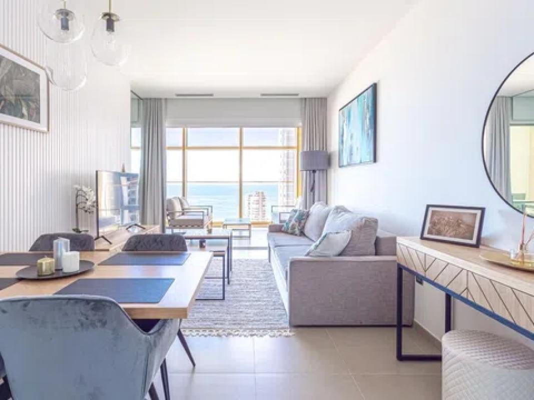 Venta de piso en Playa de Poniente, Benidorm
photo 3