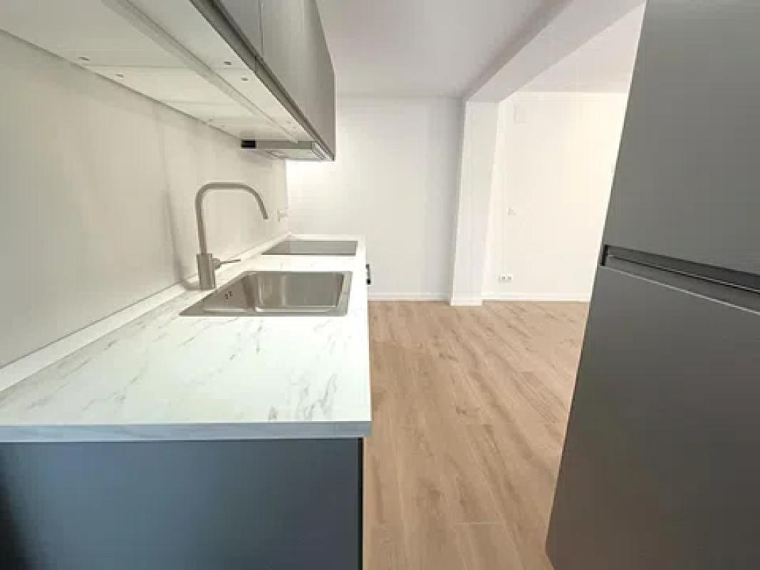 Venta de piso en Pueblo Poniente, Benidorm
photo 2